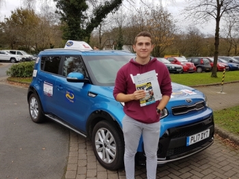 A big well done to Jake who passed his test today 1st time. Congratulations and enjoy your new car and freedom! Thank you for choosing Drive to Arrive.